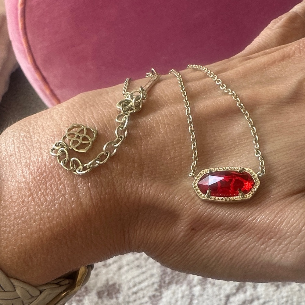 Kendra Scott Gold Elisa Pendant Necklace Bright Red Faceted Stone
